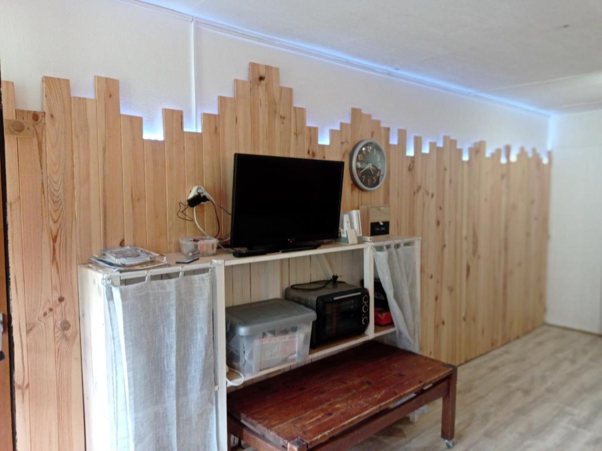 Studio Sur Les Pistes Bagnères-de-Bigorre Buitenkant foto