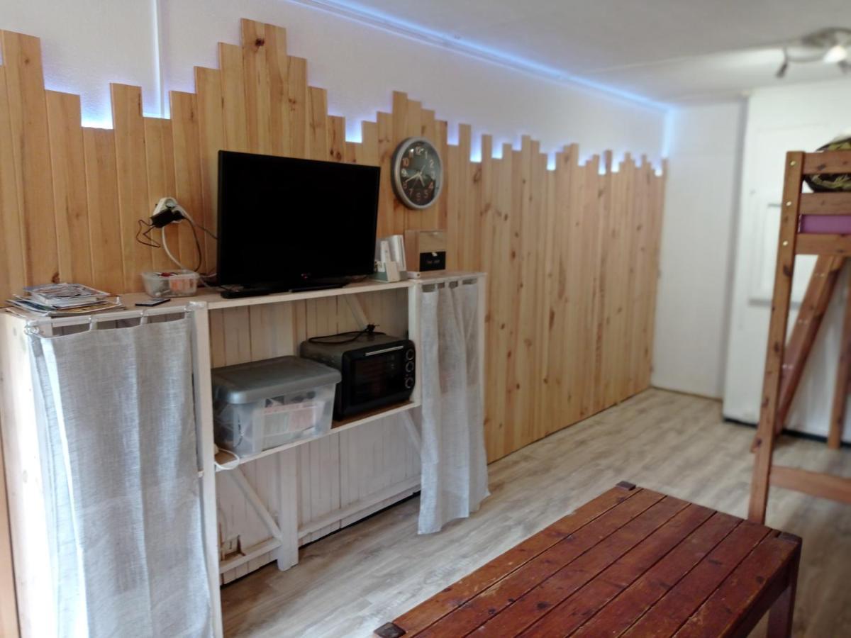 Studio Sur Les Pistes Bagnères-de-Bigorre Buitenkant foto