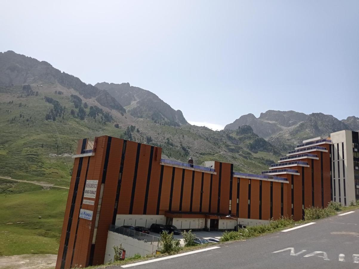 Studio Sur Les Pistes Bagnères-de-Bigorre Buitenkant foto